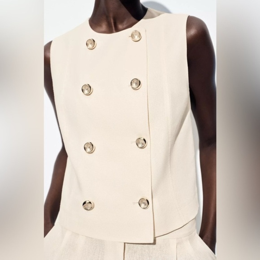 Zara Linen Blend Button Top